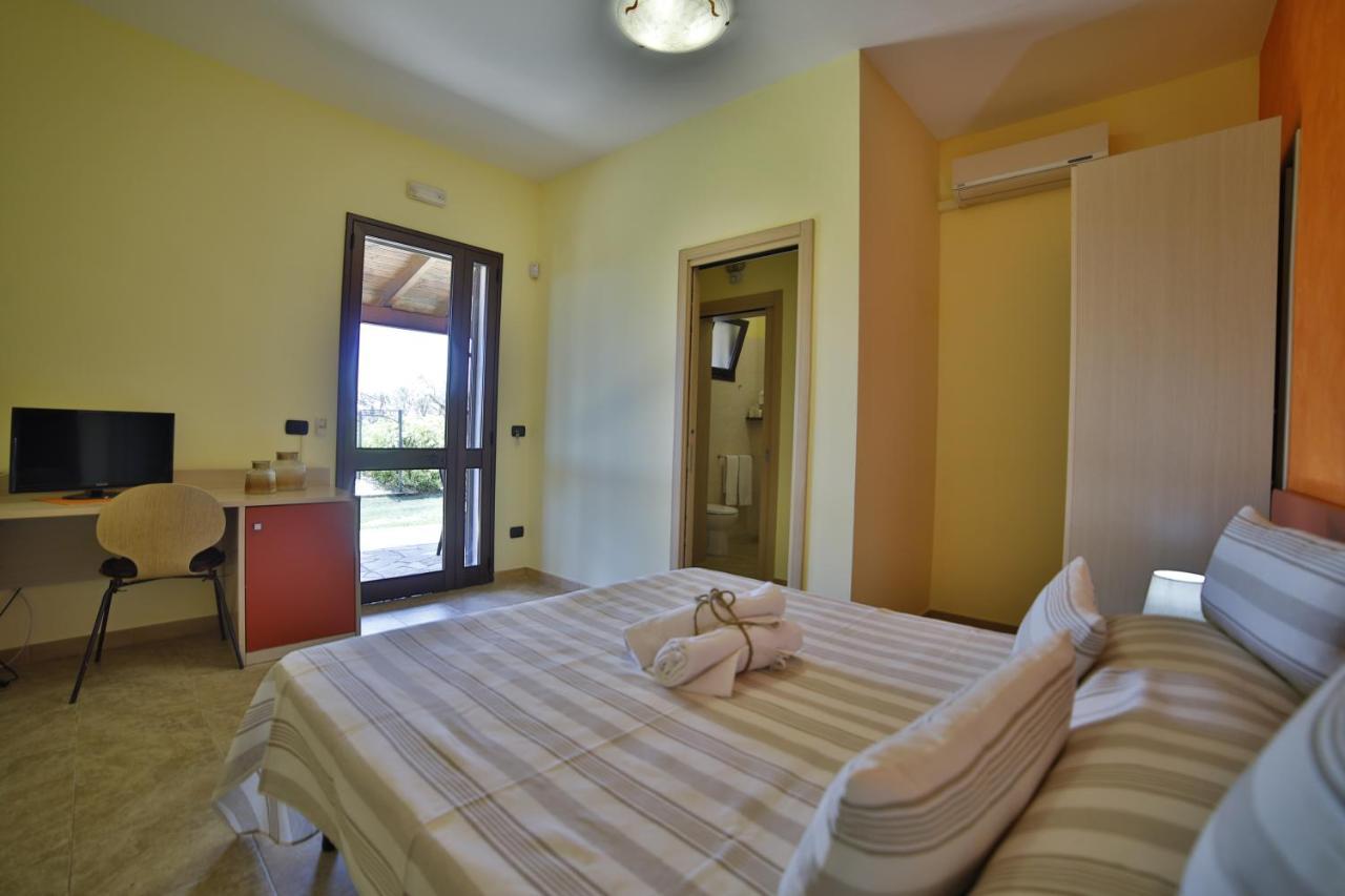פורטו צ'זראו B&B La Casa Di Attilio מראה חיצוני תמונה