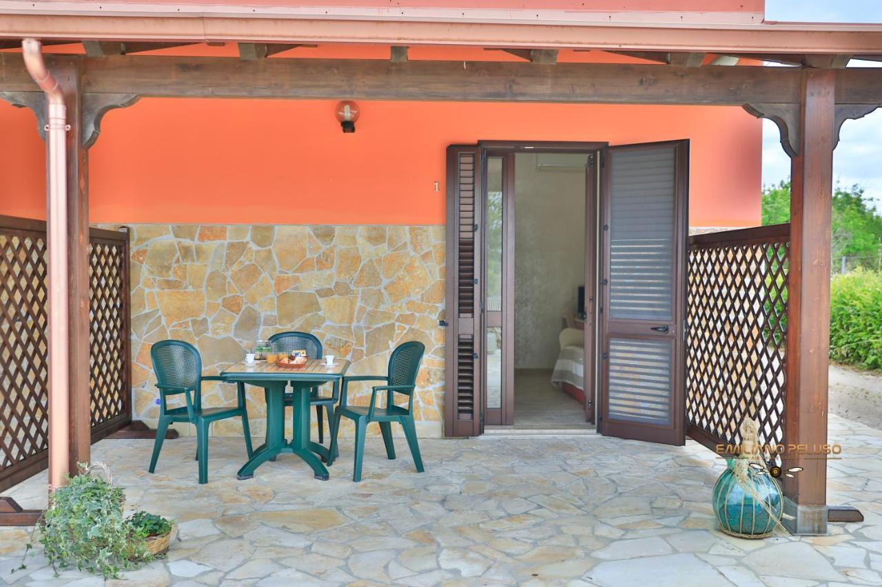 פורטו צ'זראו B&B La Casa Di Attilio מראה חיצוני תמונה