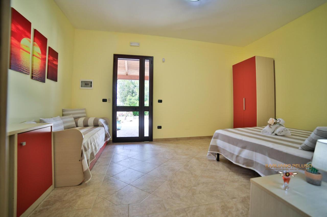 פורטו צ'זראו B&B La Casa Di Attilio מראה חיצוני תמונה